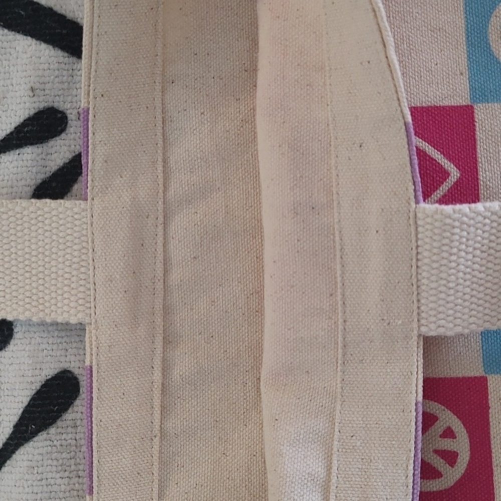 Peace Sign Canvas Satchel - Picture 5 of 6